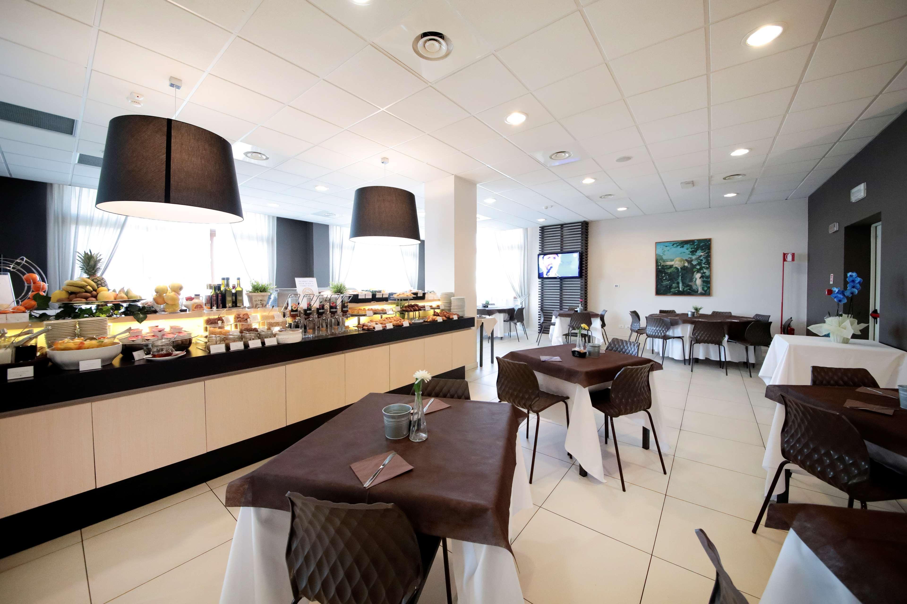 Best Western Hotel Cristallo Mantova Virgilio Luaran gambar