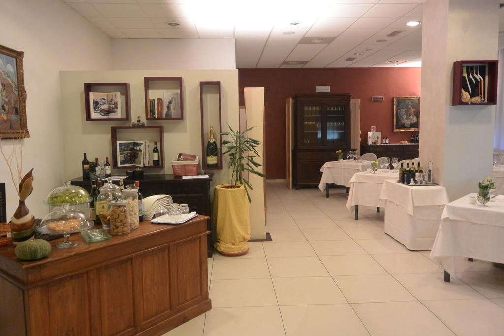 Best Western Hotel Cristallo Mantova Virgilio Luaran gambar